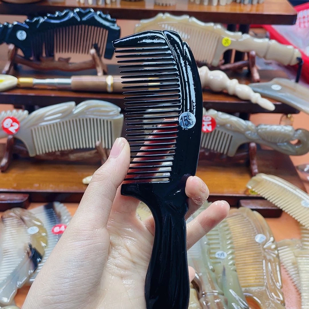 纯手工制作牛角梳158