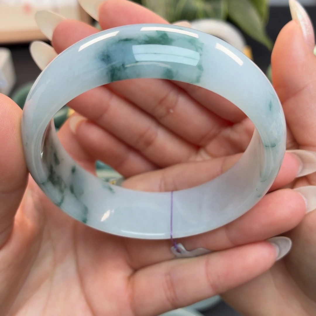 翡翠未镶嵌手镯天然