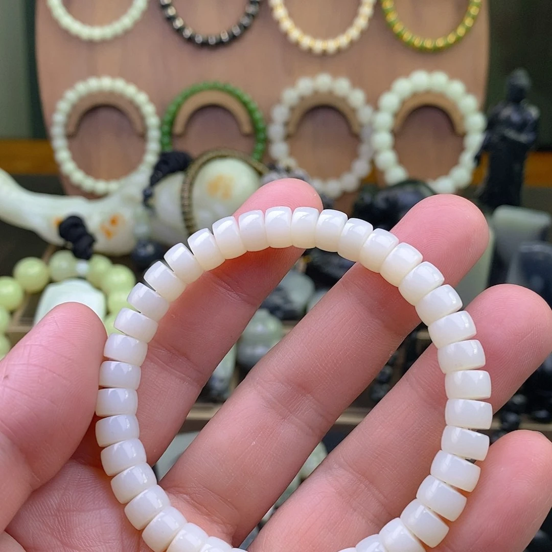 未镶嵌手链和田玉（糖玉）