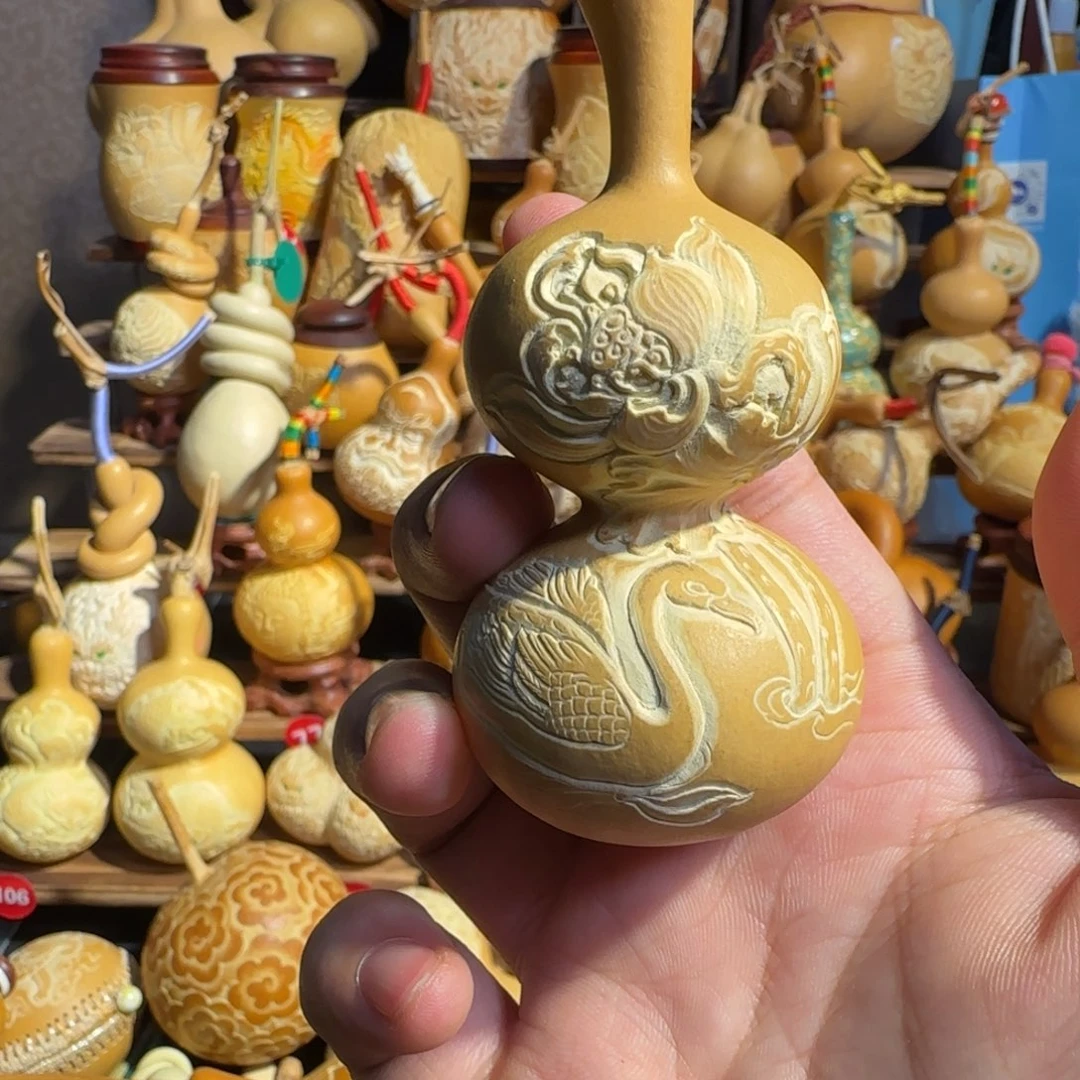 有机玻璃荷花雕刻