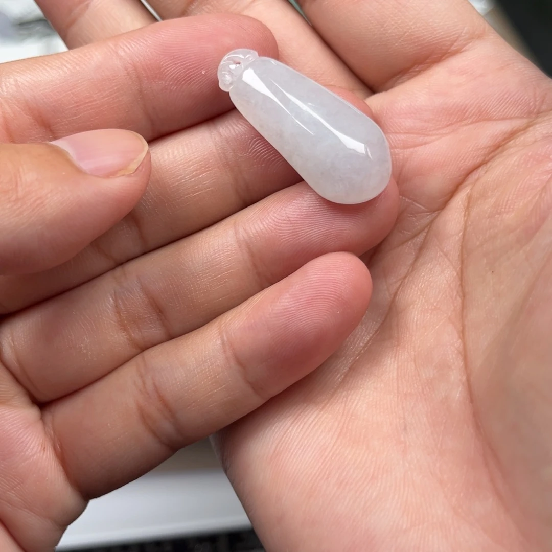 翡翠未镶嵌颈饰天然翡翠A货