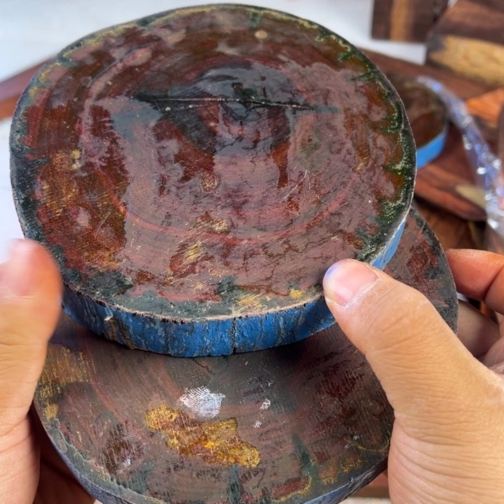 檀香紫檀（小叶紫檀）酒*