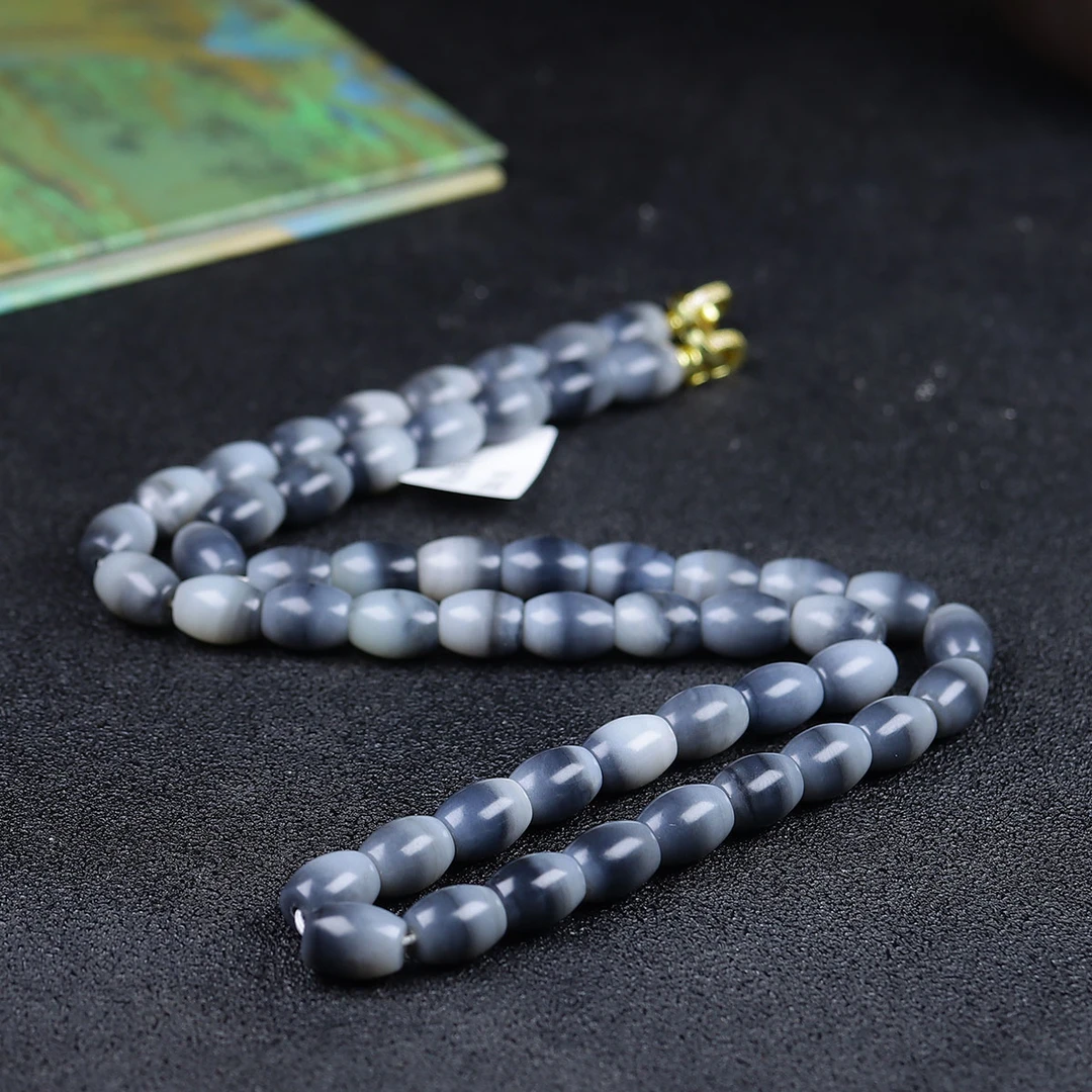 110957和田玉青花桶珠项链