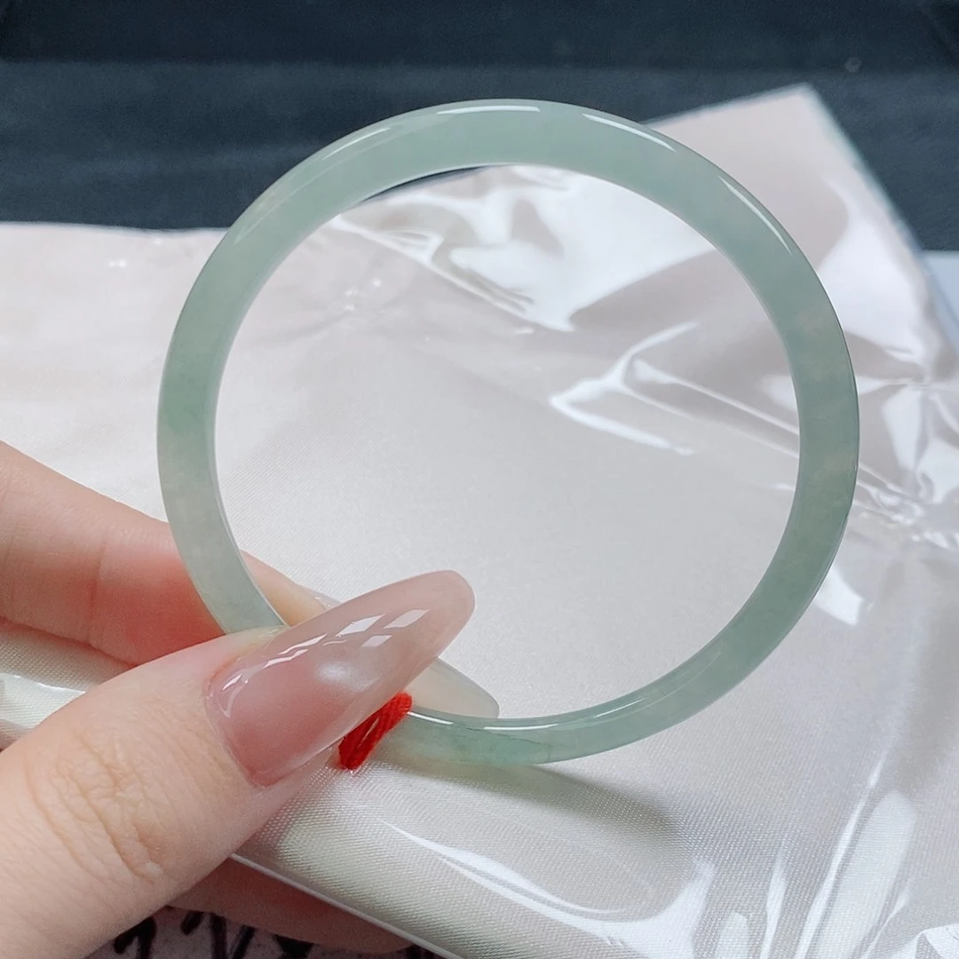 【闪购商品】未镶嵌手镯（圆镯）翡翠462号