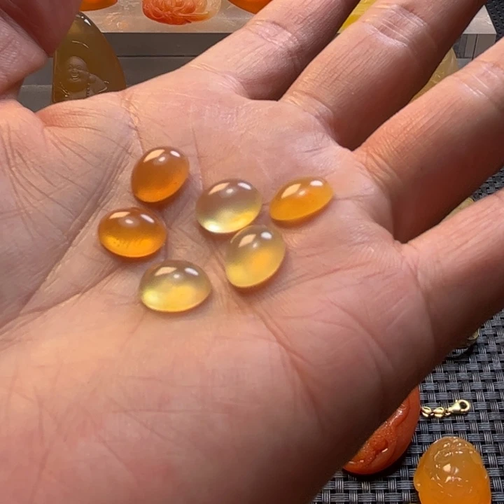 四***哥石英质玉未镶嵌小小吊坠挂件挂件