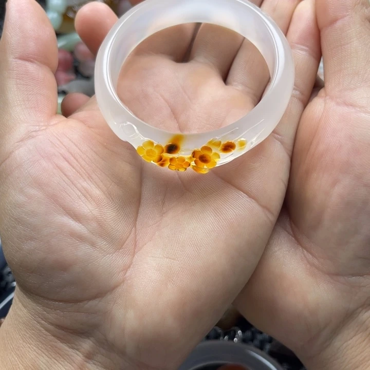 玛瑙/玉髓未镶嵌手镯