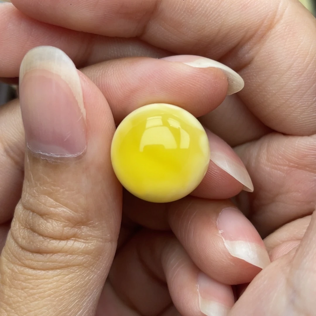 琥珀未镶嵌裸石咸蛋黄