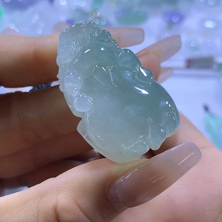 翡翠未镶嵌颈饰天然翡翠A货吊坠