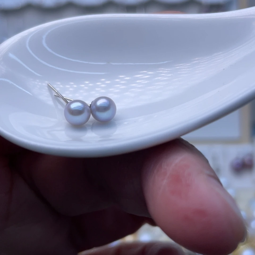 淡水珍珠银S925镶嵌耳饰