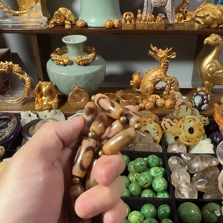 德***师玛瑙/玉髓未镶嵌颈饰