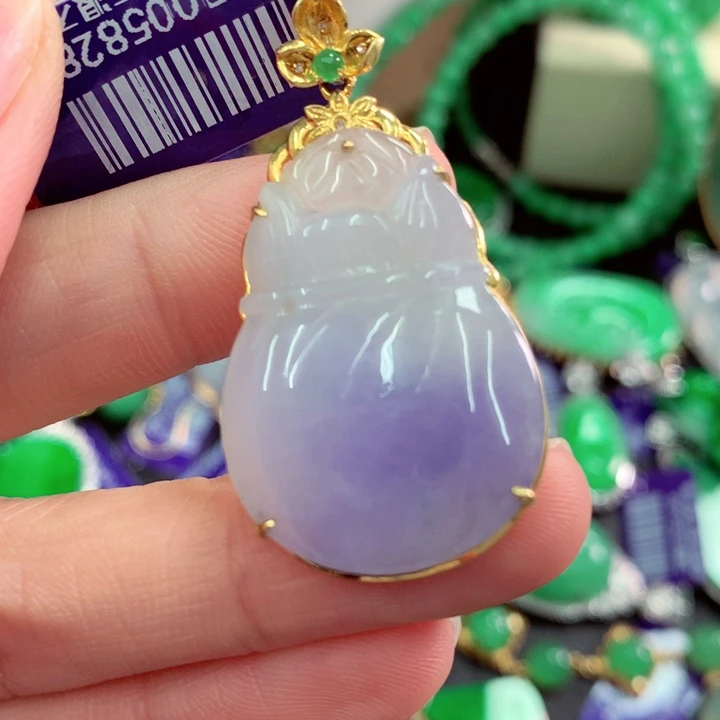 吊坠(不含链)18K金镶嵌翡翠