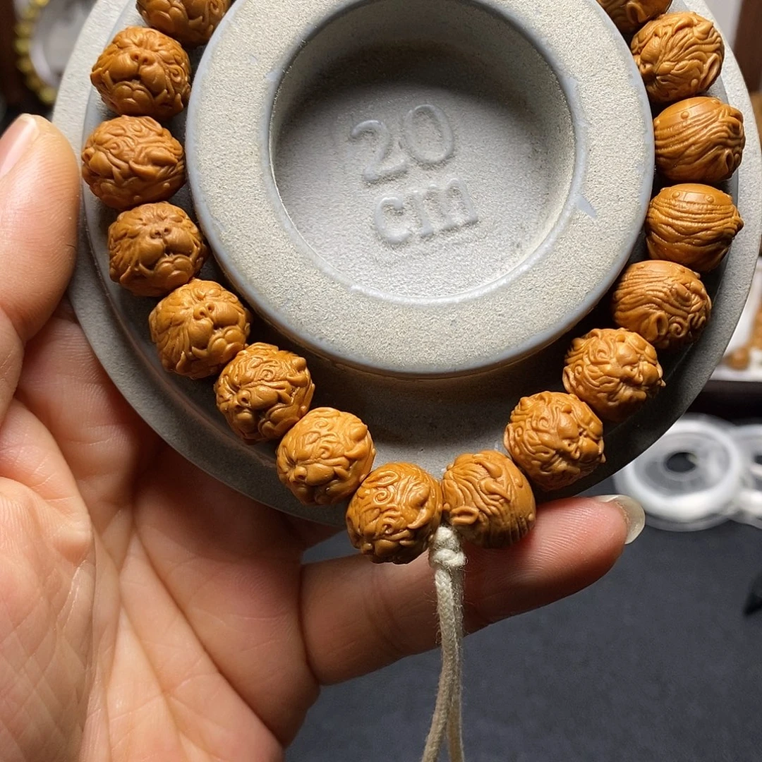 猴头核桃吊坠全品13左右狗王1号