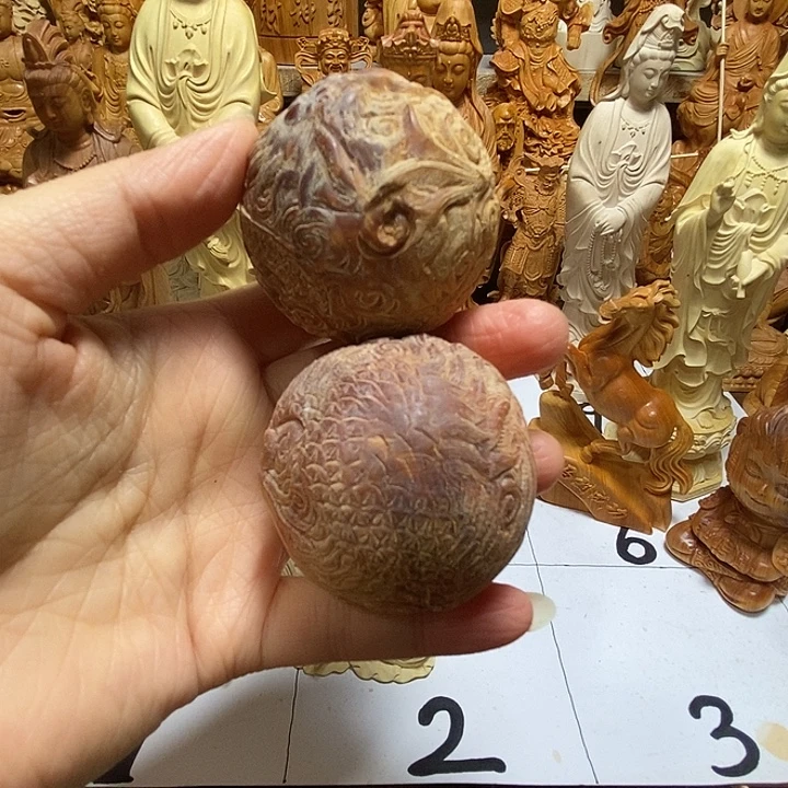 柏木（崖柏）龙凤手球