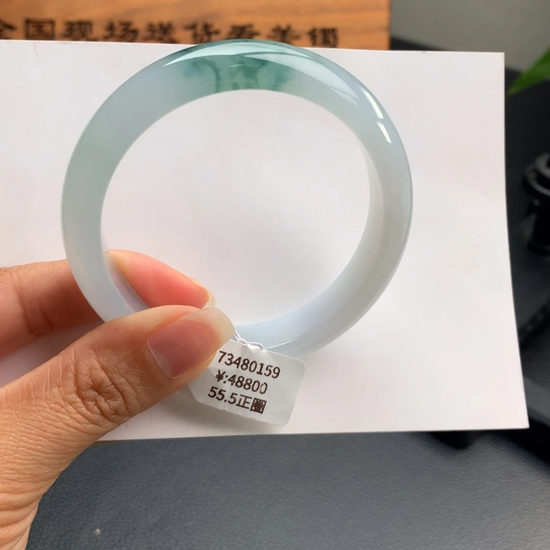 翡翠手镯未镶嵌冰飘蓝花正圈翡翠手镯55.5圈