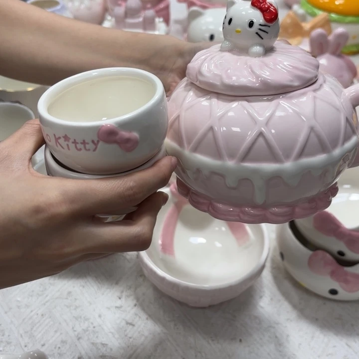 紫砂在干嘛呀亲爱呢