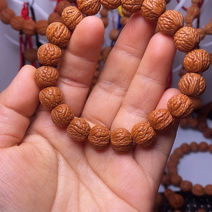 吊坠桃核龙纹桃枭