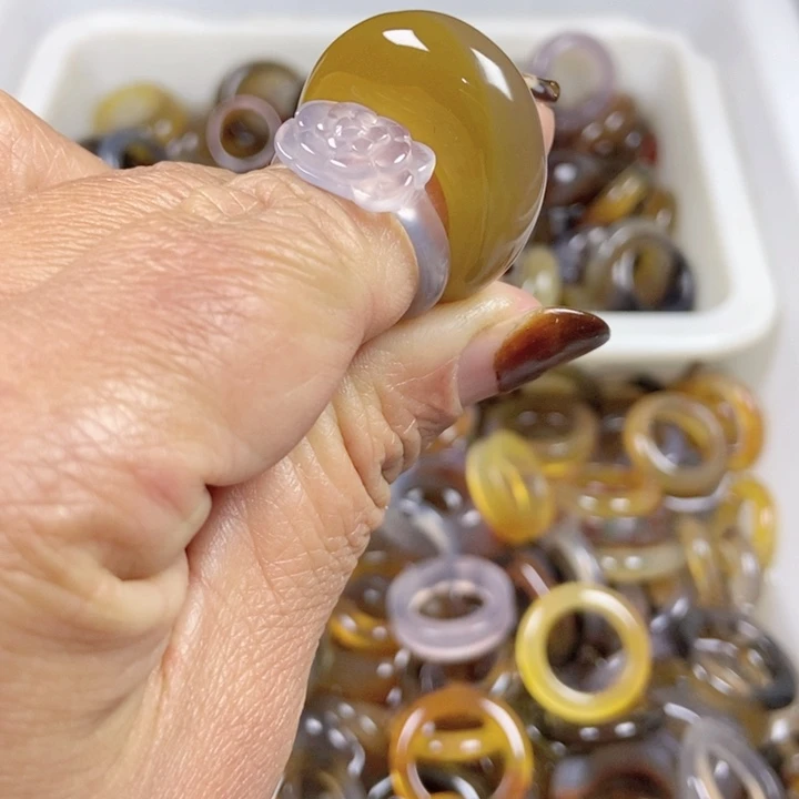 未镶嵌戒指玛瑙/玉髓用****1不退不换