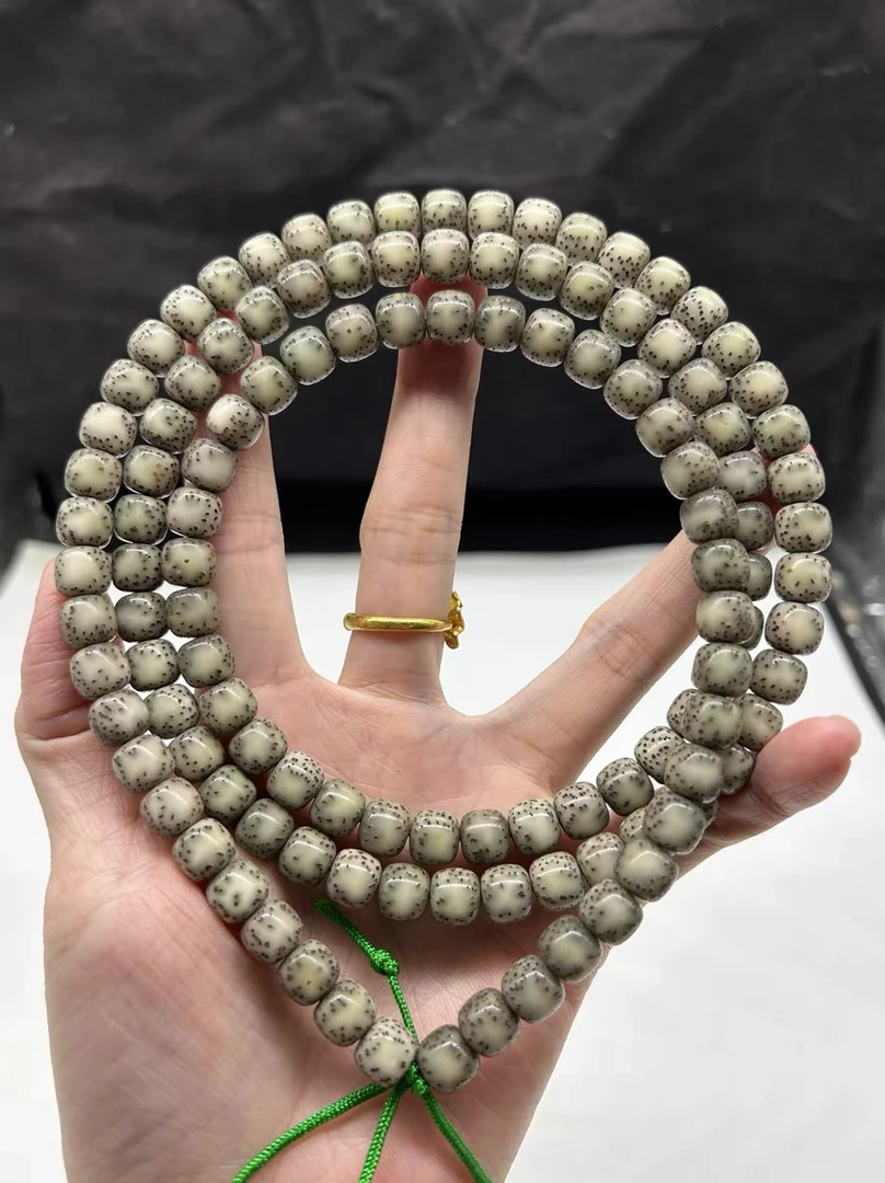 收藏级星点海南星月菩提同枝果8X9双留白小细星润透高油高瓷