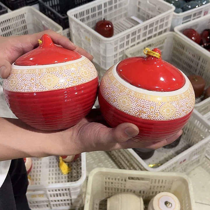 高档陶瓷茶叶罐储物罐密封罐！