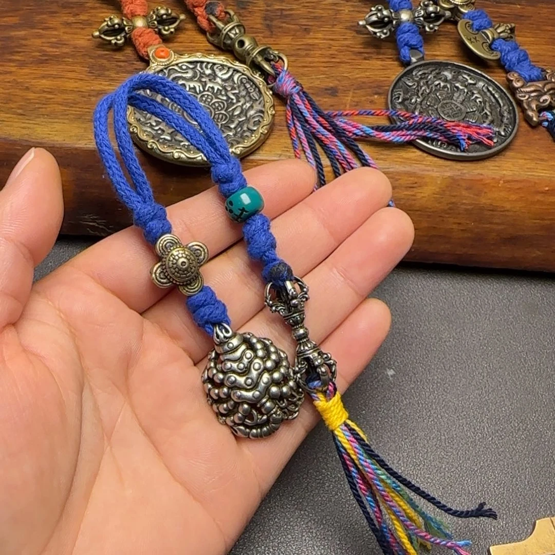 龙***涛泥塑藏传牌子……我