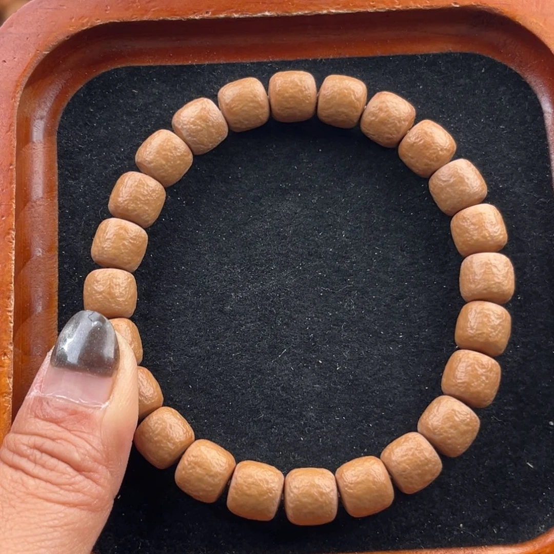 猴头核桃手串全品微走色魔珠