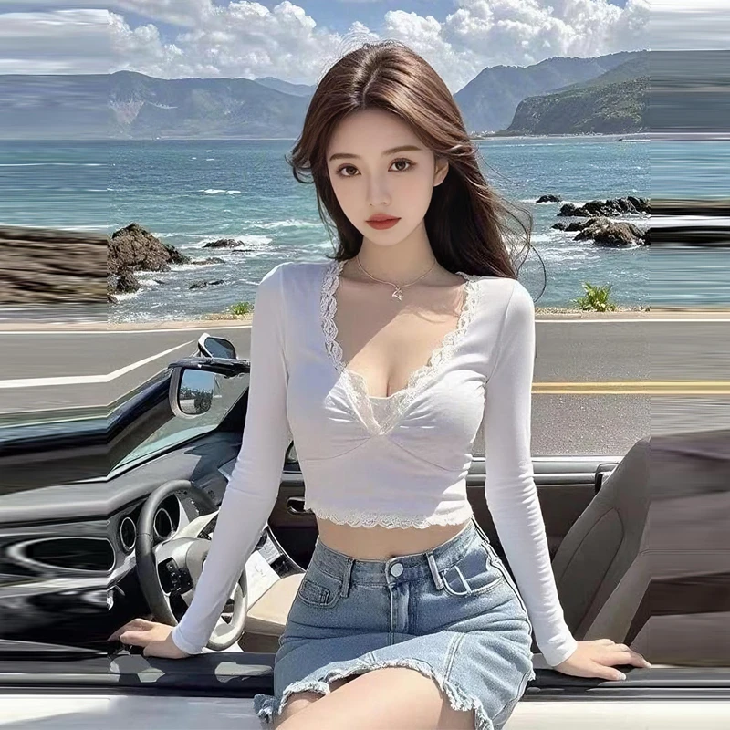 秋季纯欲风女士低领褶皱蕾丝拼接长袖恤设计感短款紧身打底上衣