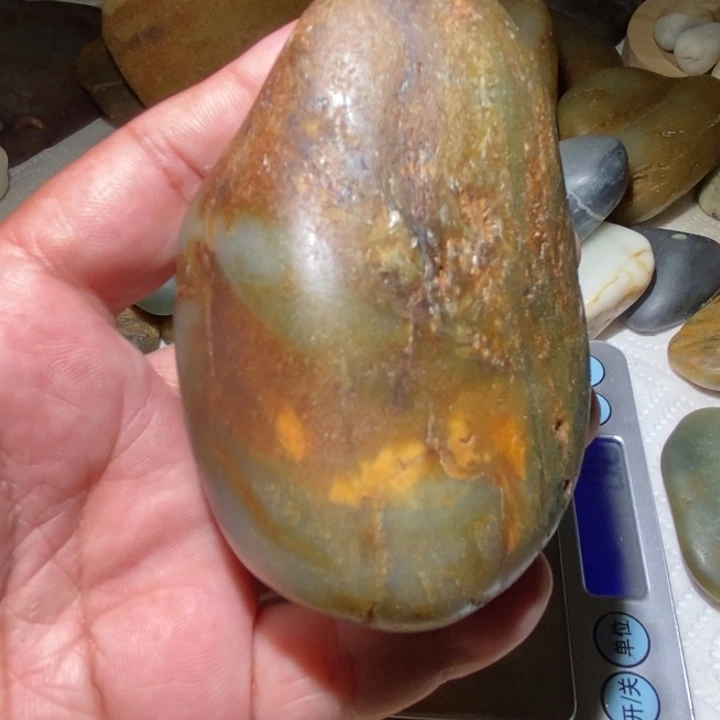 和田玉（子料）未镶嵌颈饰