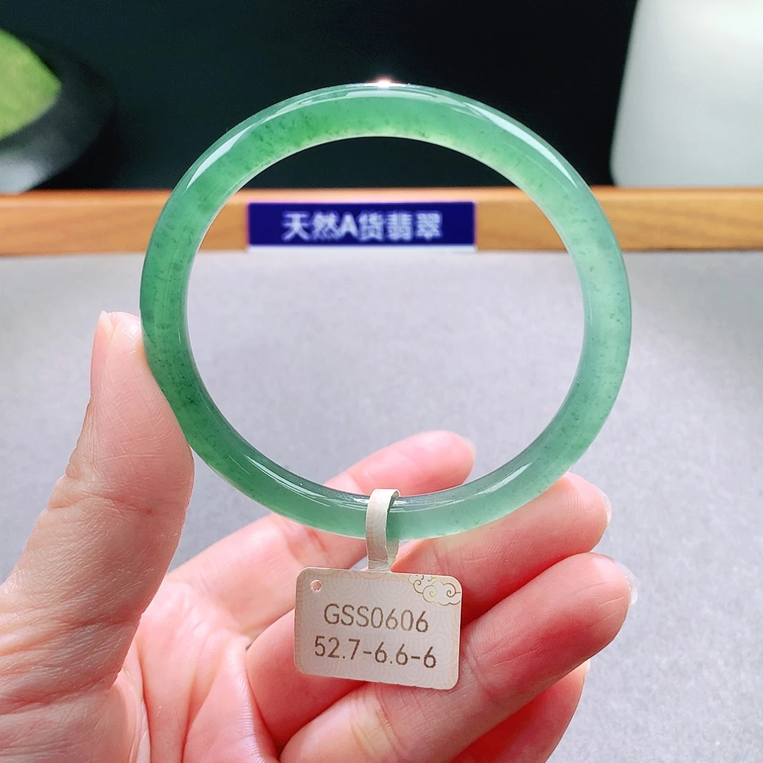 未镶嵌手镯翡翠天然翡翠手镯a货