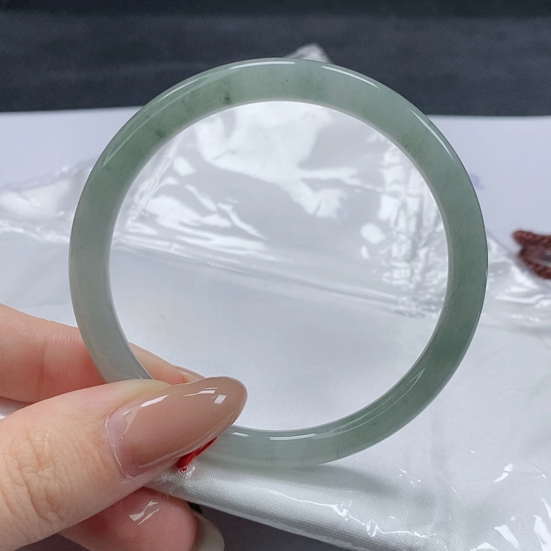 【闪购商品】翡翠手镯（圆镯）未镶嵌383号