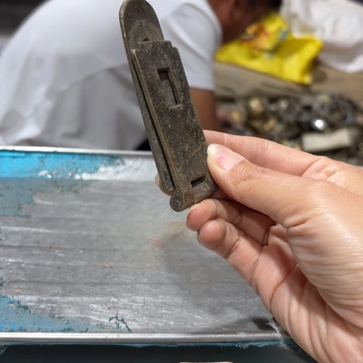 305 铜器物品理性消费