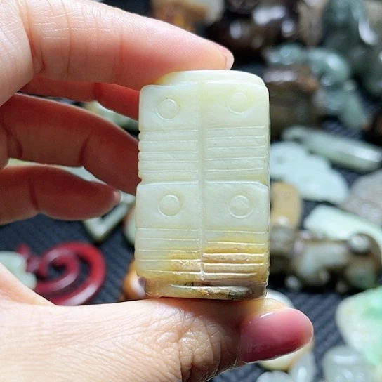 白玉菩提吊坠摆件
