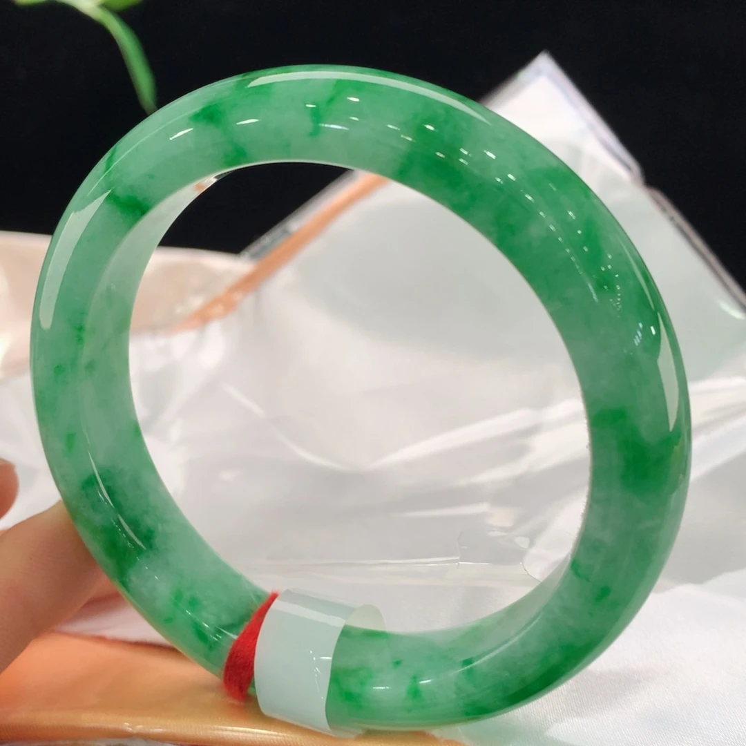 翡翠未镶嵌手镯0554