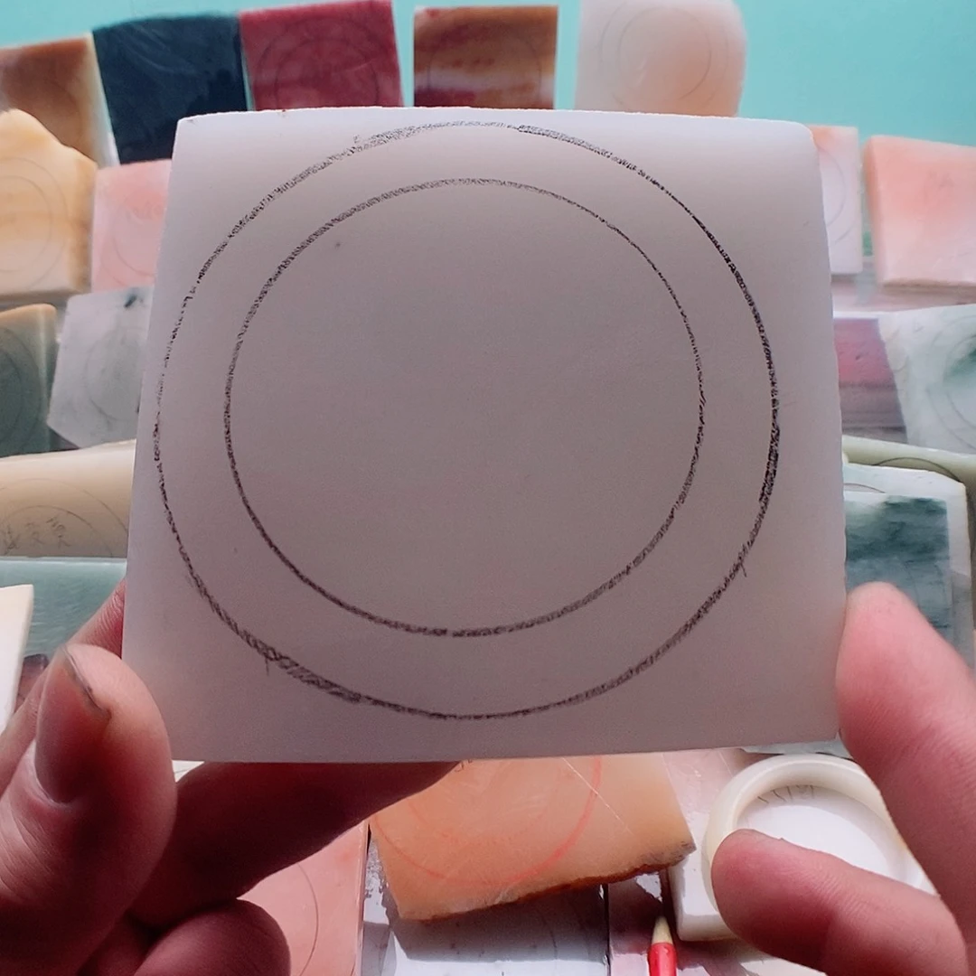 石英质玉（金丝玉）手镯未镶嵌摄****）手镯定制不退换