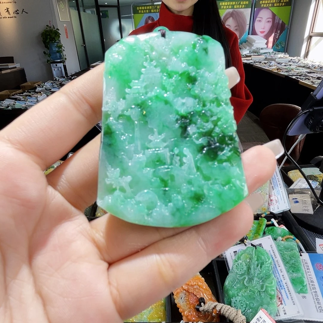 颈饰未镶嵌翡翠一