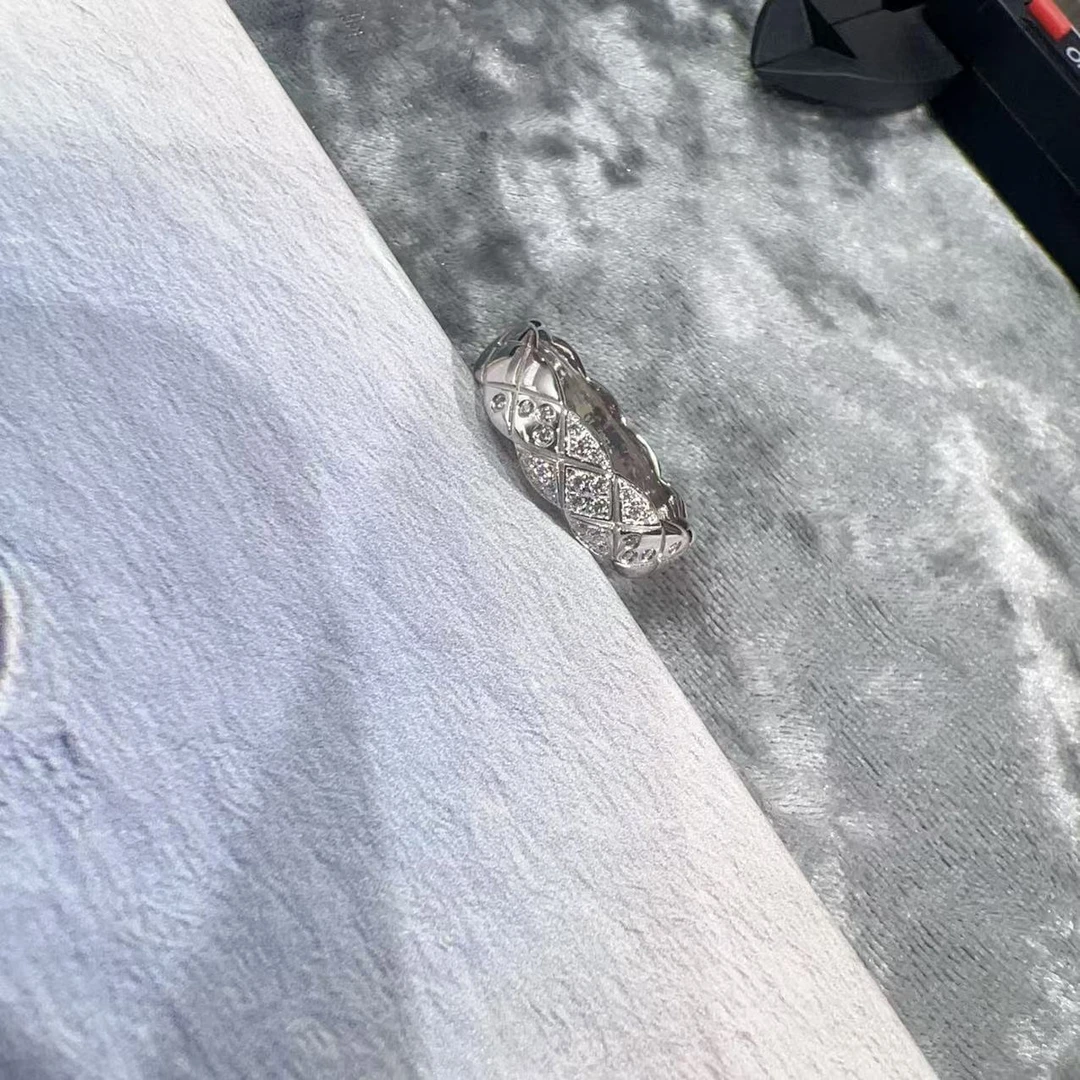 铂金Pt950戒指   5.12克