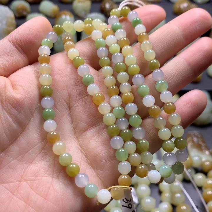 和田玉（糖玉）未镶嵌项链