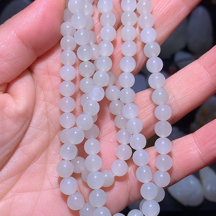 和田玉（糖玉）颈饰未镶嵌董*昌