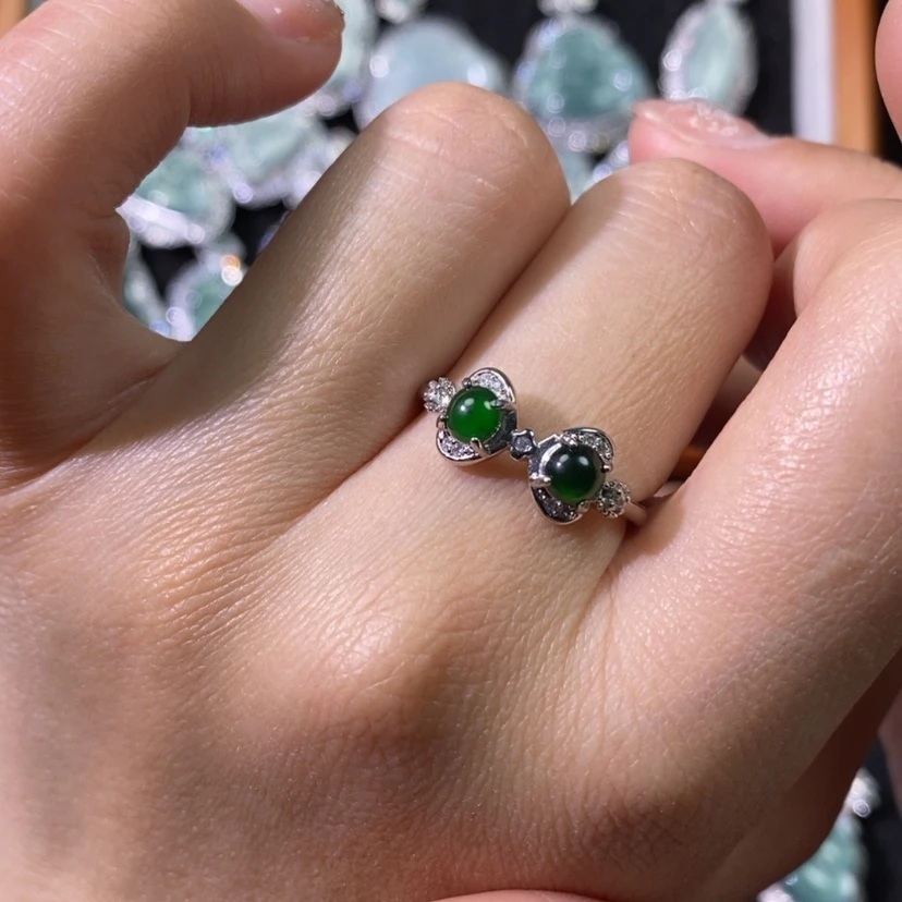 【闪购商品】翡翠颈饰未镶嵌天然