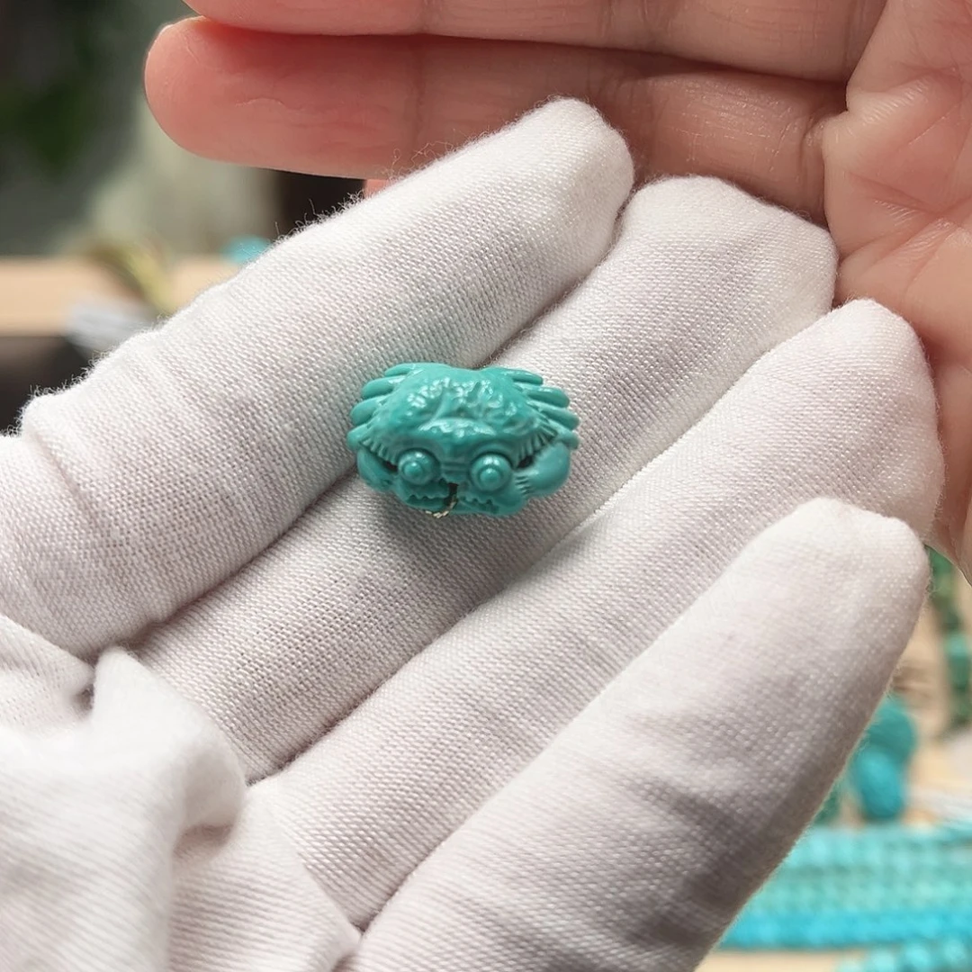 绿松石雕刻未镶嵌