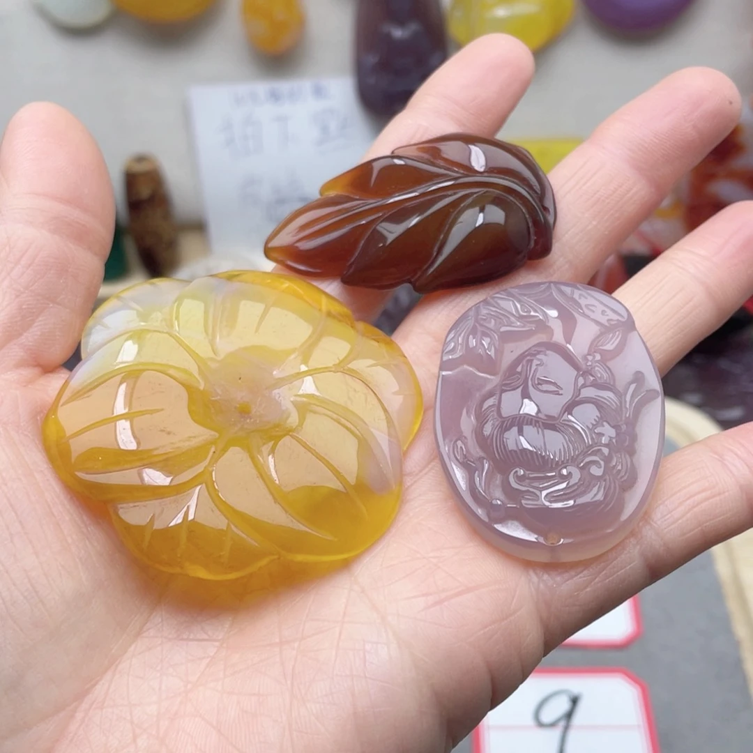 玛瑙/玉髓颈饰合金我***呆