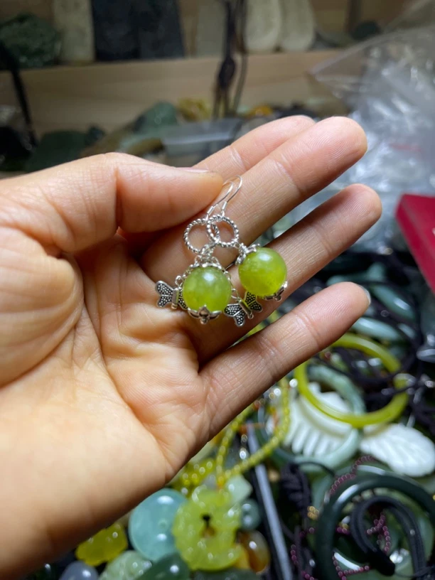 天然玉石耳环一对冰透翠花小高货能戴一辈子的玉器