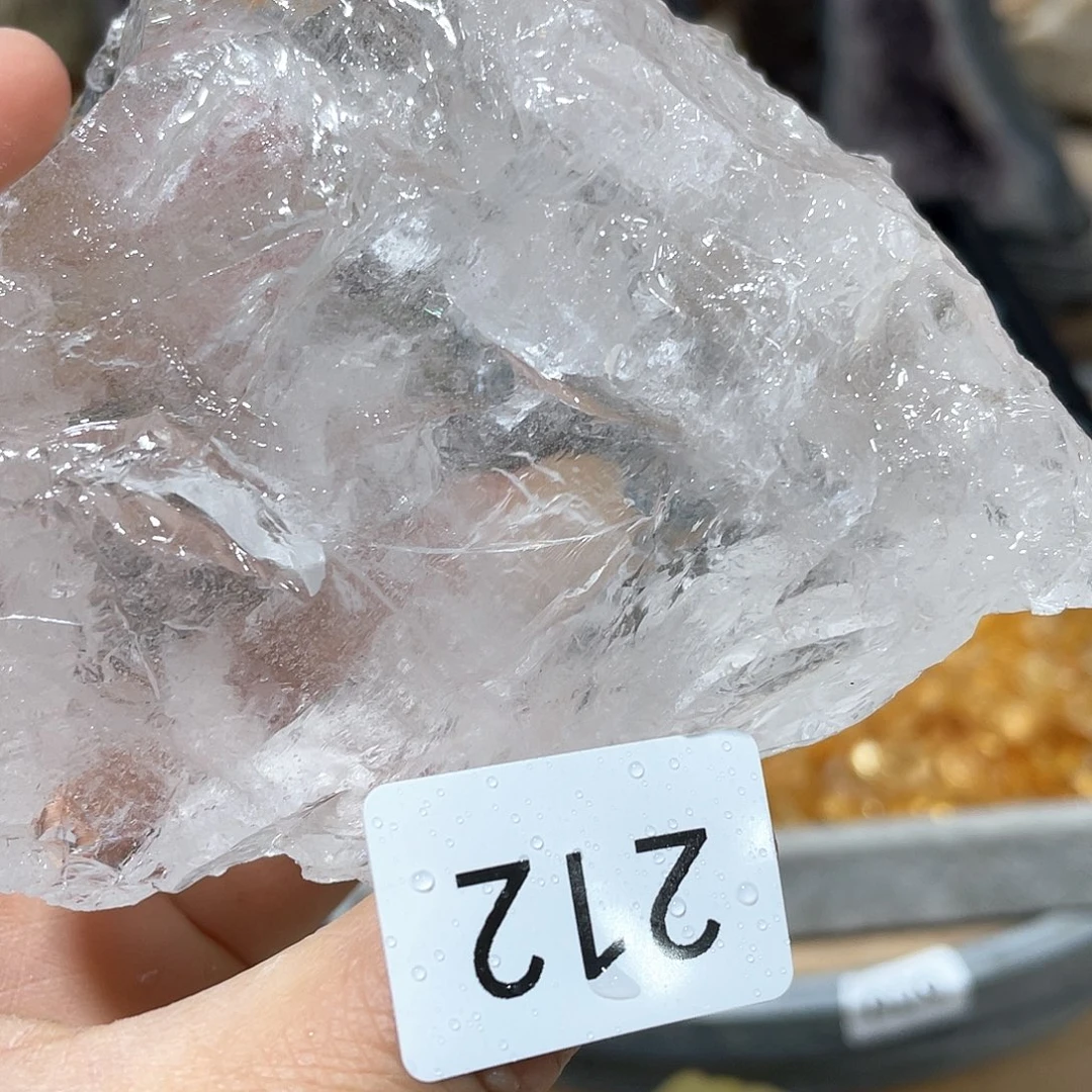 水晶摆件……未镶嵌