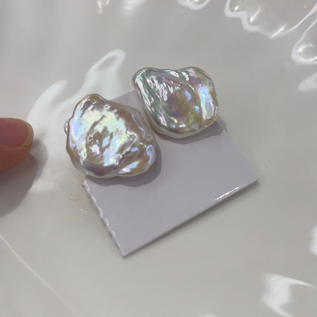 银S925镶嵌淡水珍珠耳饰