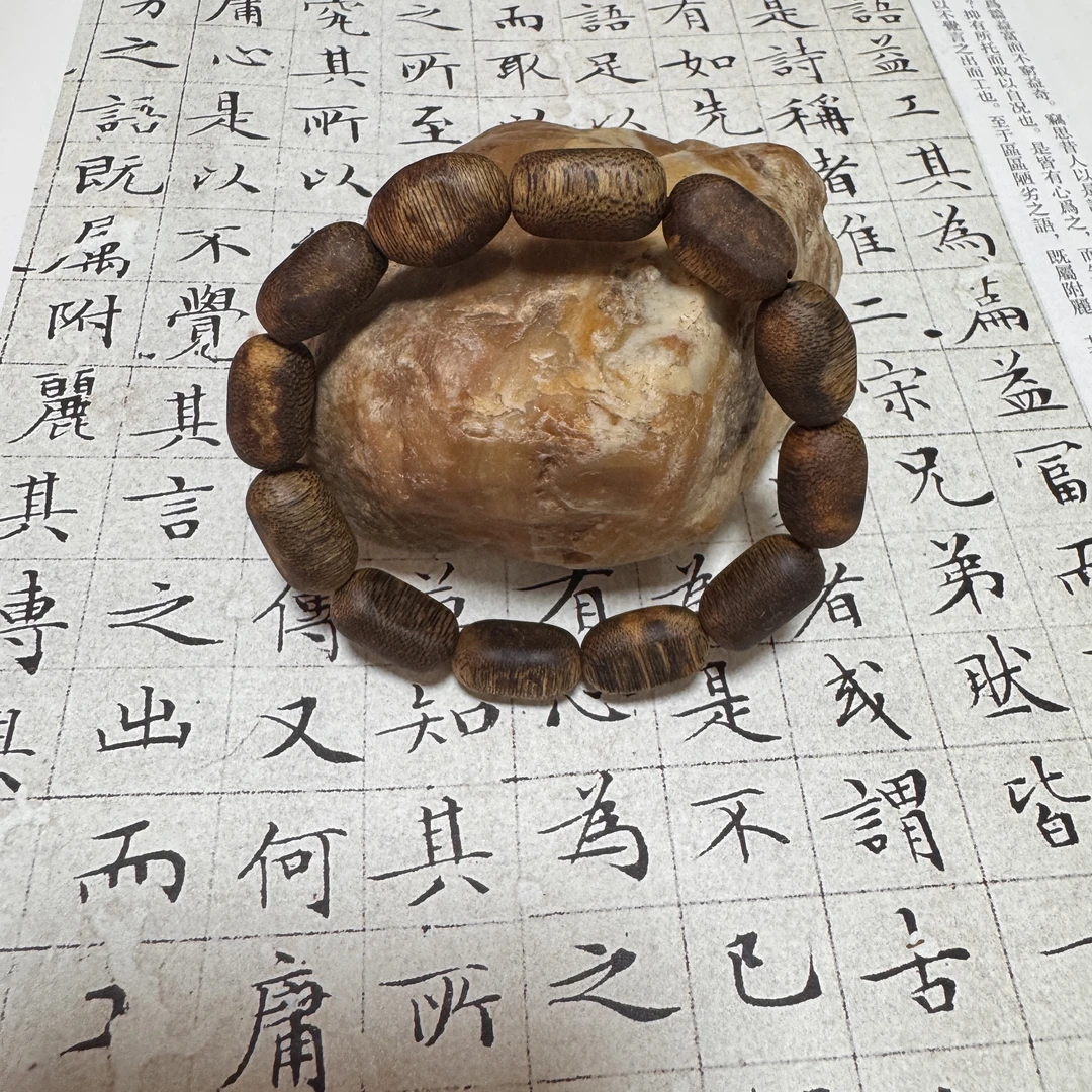 z-725【老东马树心油虫漏】单圈9×16.8mm、7.96g