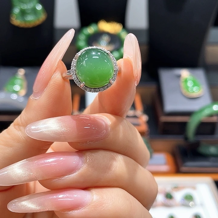 和田玉（碧玉）未镶嵌戒指
