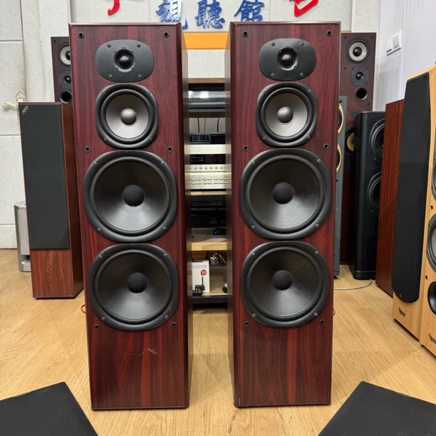 8新 JAMO/尊宝 195双八寸3分频落地音箱，140瓦，运费自理不退换