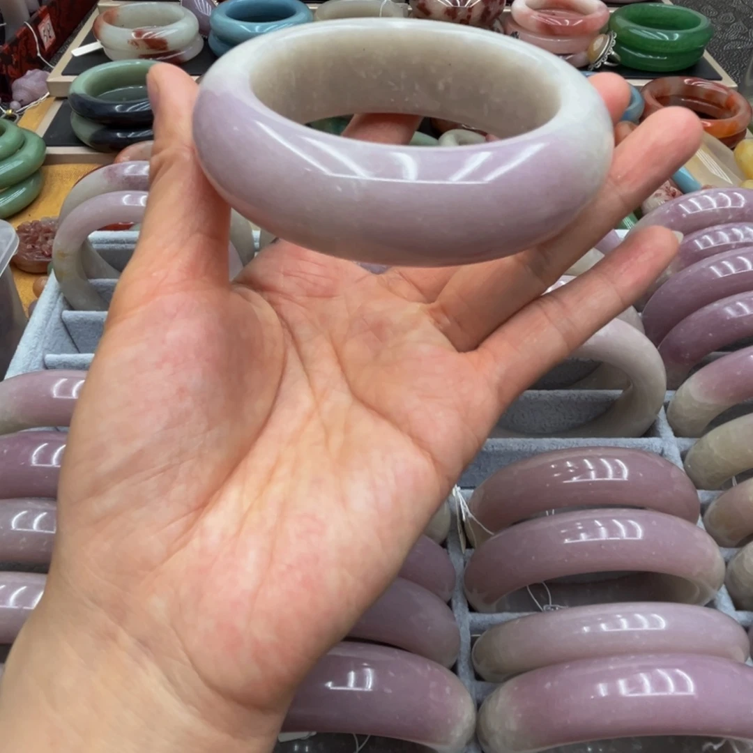 石英质玉未镶嵌圈口61