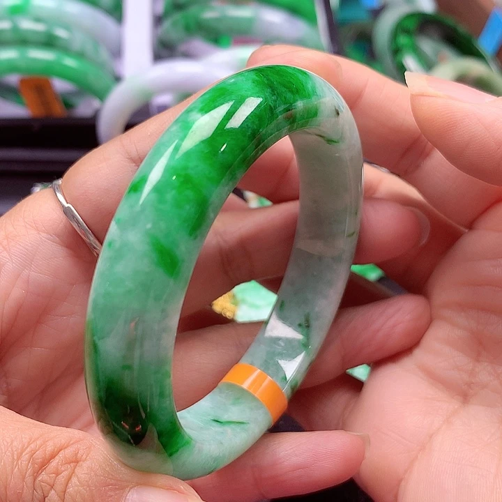 未镶嵌手镯翡翠鲁*花翡翠