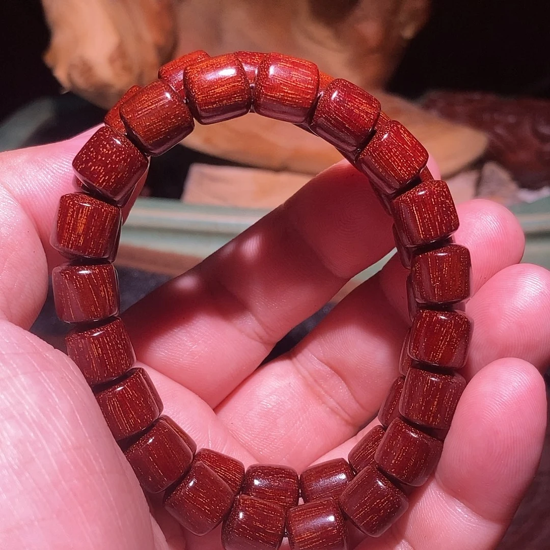 木毕业级别，印尼金星紫檀1.0直切超爆满真金星老料泥料