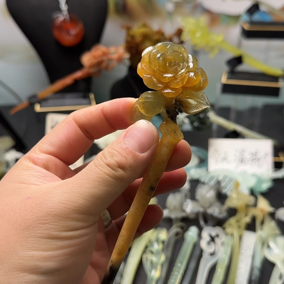 蛇纹石玉未镶嵌发饰